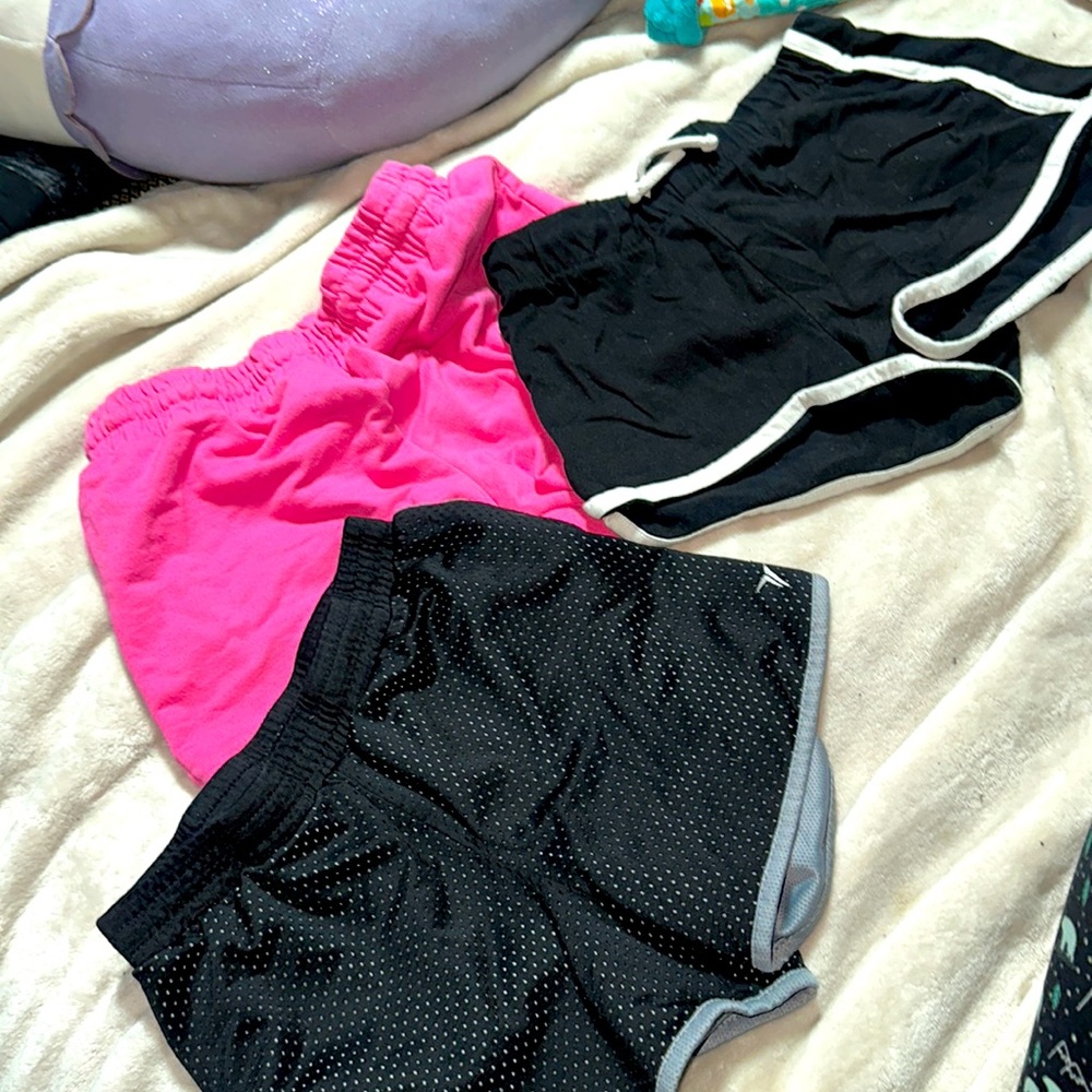 Girls shorts lot size large